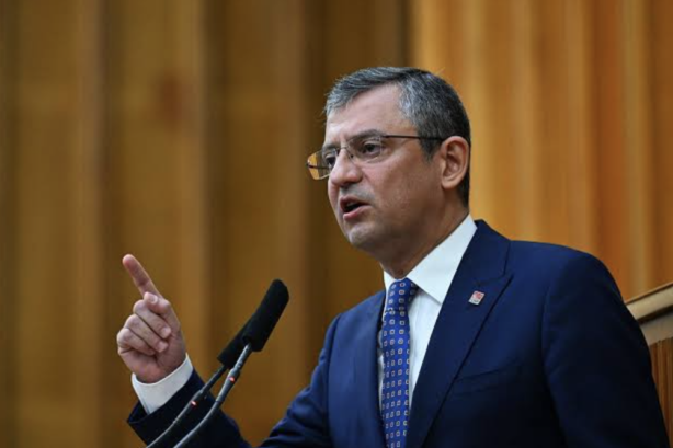 Özgür Özel: “We Will Not Leave Saraçhane—This Is Where We Protect Istanbul’s Will”