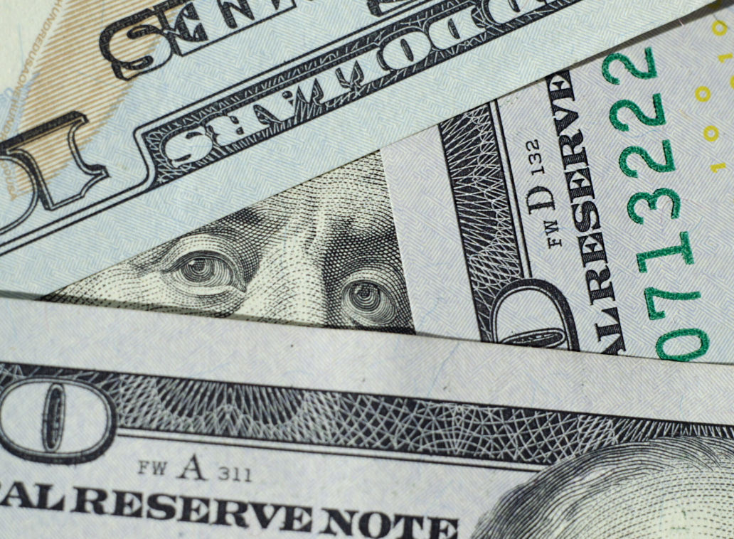 Dollar Deposits in Turkey Drop by $1.5 Billion as Individual Holdings Shrink Sharply
